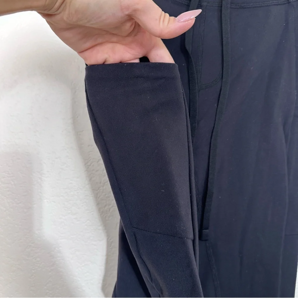 Alo Yoga 7/8 Checkpoint Drawstring Jogger in Black Size XXS